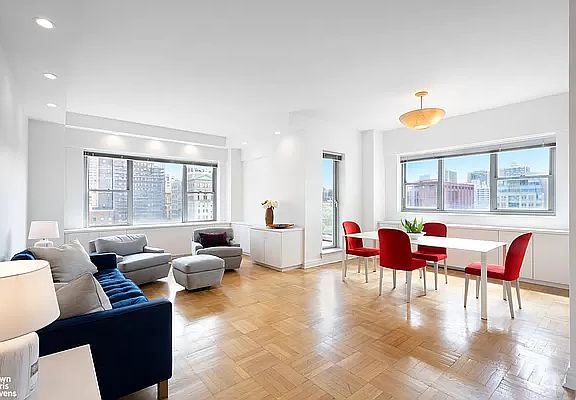 2nd image of 2 5th Ave APT 12D