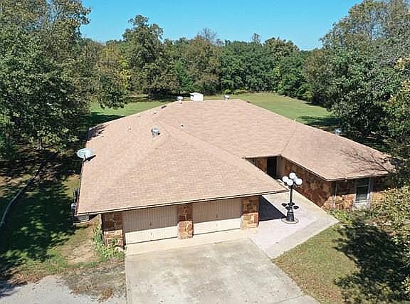3rd image of 29904 Lake Dr