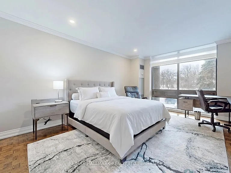 619 Avenue Rd #201 — Photo 26