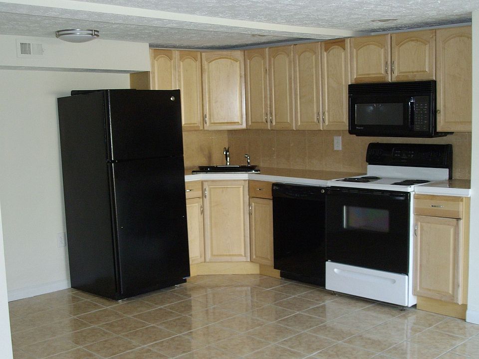 2nd image of 5405 Farragut St