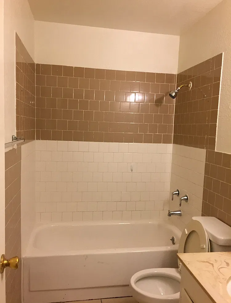 22850 Adrienne Ave — Photo 4