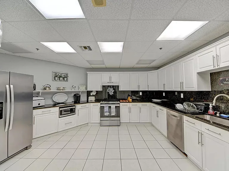 Miramar Royale Community Room Kitchen