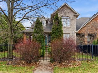 189 Livingston Ave, Grimsby, ON