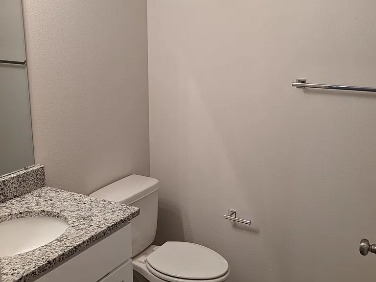 21657 Yosemite Blvd — Photo 23