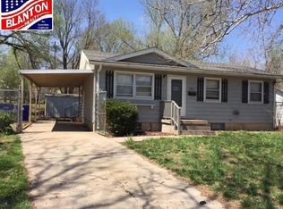 1414 Dries Cir, Junction City, KS 66441