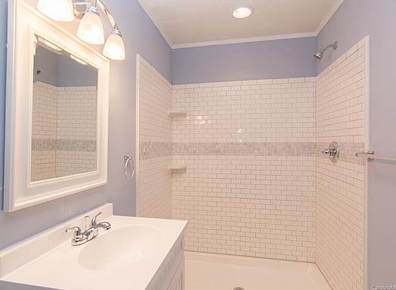 5th image of 1533 Kingston Dr