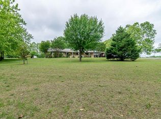 921 Willy Vester Rd, Van Alstyne, TX 75495