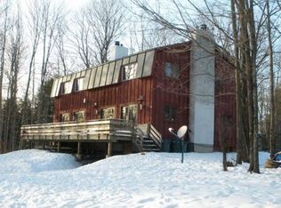 616 Covered Bridge Rd, Stowe, VT 05672