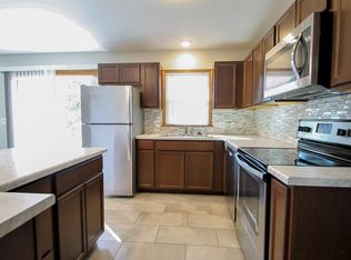 12311 Weir St, Omaha, NE 68137