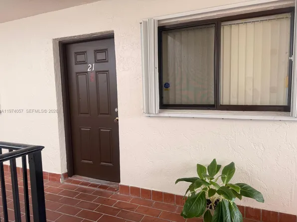 6278 W 22nd Ct APT 21, Hialeah, FL 33016