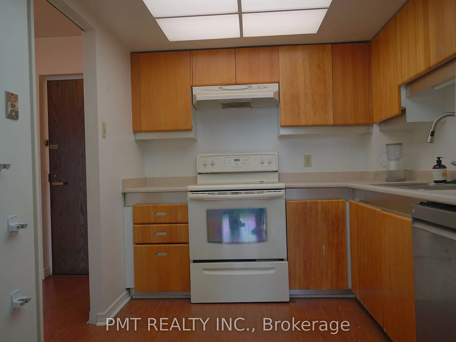 1 bed, $2,399 — Photo 2