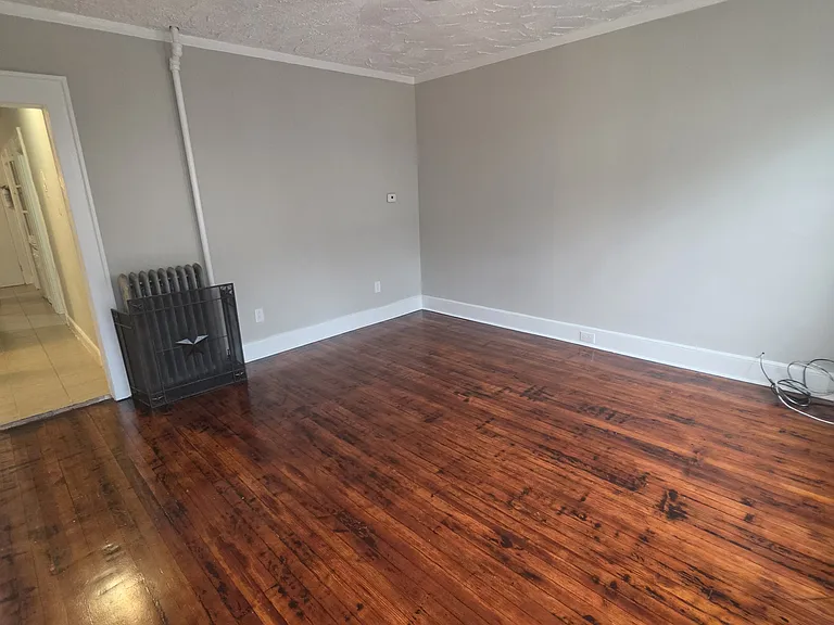 22 Melville Pl #1 — Photo 3