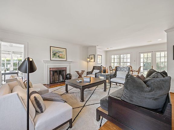 4th image of 3816 Dover Rd