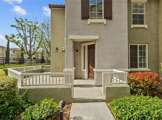 28215 Canterbury Ct, Valencia, CA 91354