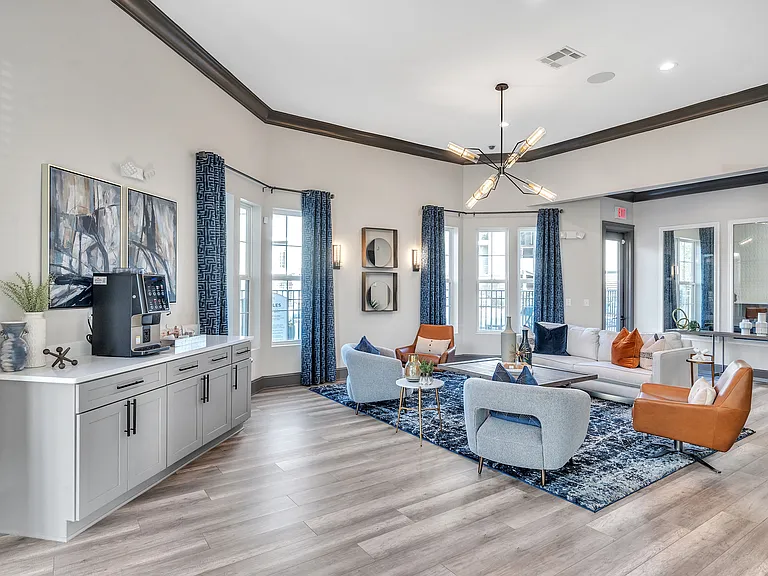 The Pointe at Heritage — Photo 20