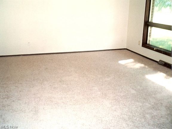 4th image of 6120 Holderman Ave