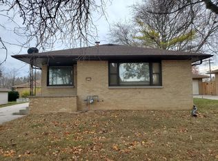 8511 W Melvina St, Milwaukee, WI 53222
