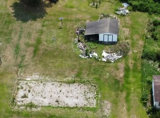 3995 Old River Rd, Greenville, NC 27834