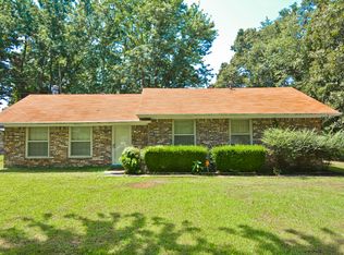 422 Hillcrest Rd, Sherwood, AR 72120