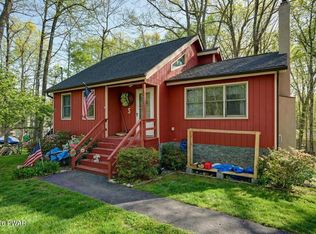 296 Chestnuthill Dr, Lake Ariel, PA