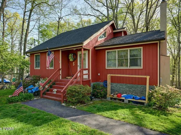 296 Chestnuthill Dr, Lake Ariel, PA 18436