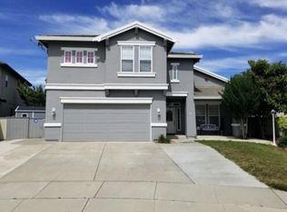 11 Cromwell Cir, Salinas, CA 93906
