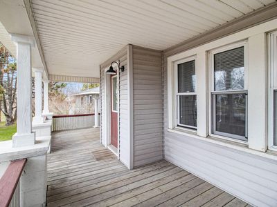 55 Cypress St, Manistee, MI, 49660