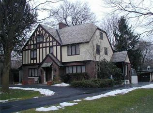 550 Penfield Rd, Rochester, NY 14625