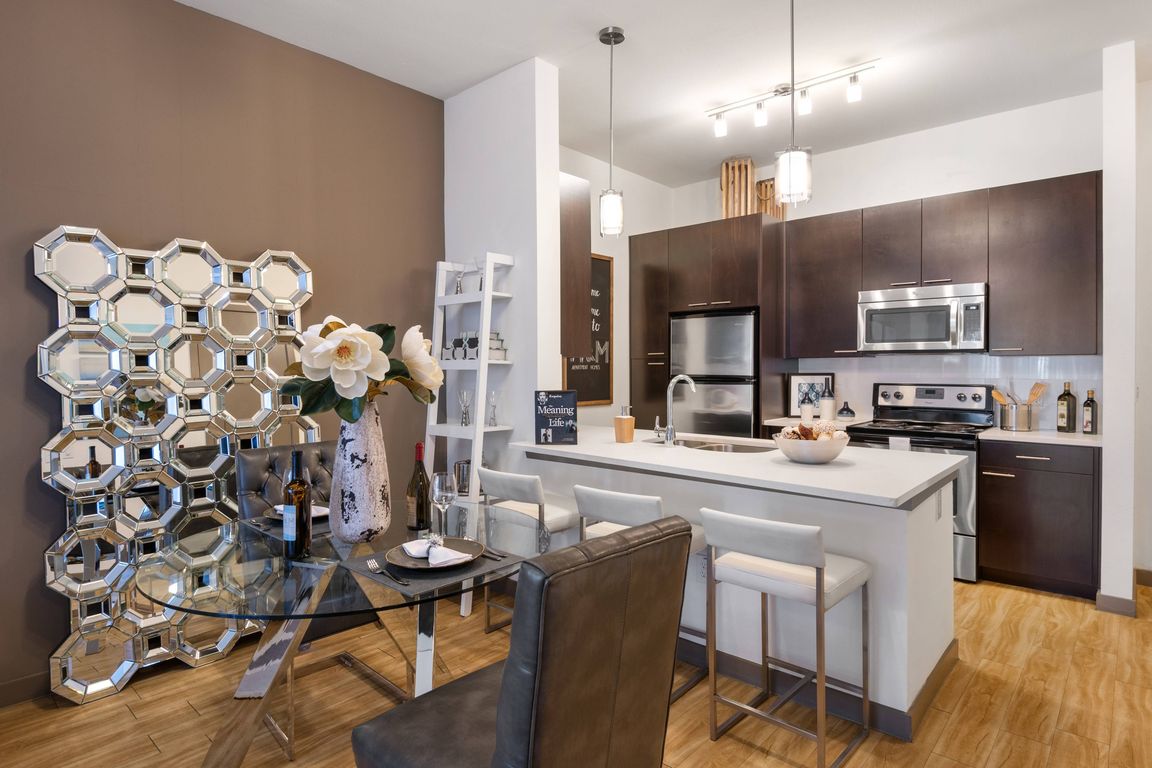 Open Floor Plan Dining and Kitchen Area