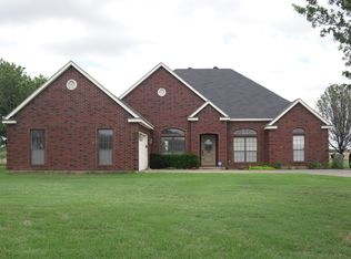 778 Fm 367 E, Iowa Park, TX 76367