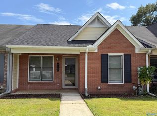 313 Woodridge Dr SW, Decatur, AL 35601
