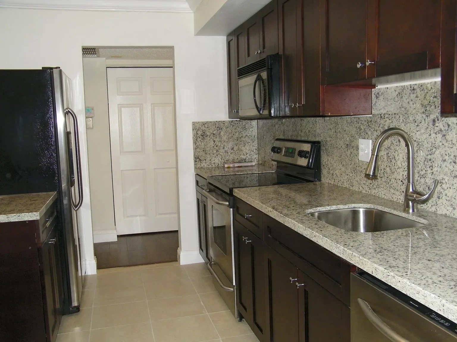 Northwest St, Pembroke Pines — Photo 2