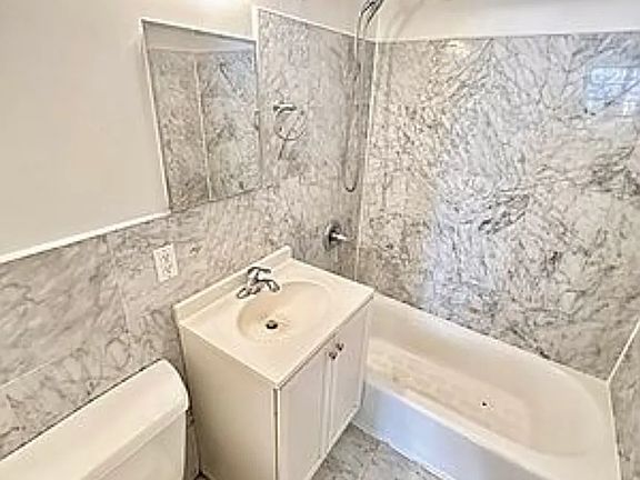 5th image of 506 E 88th St #4P