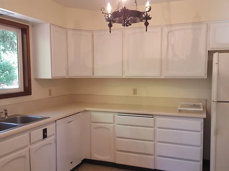 8065 SW Ridgeway Dr — Photo 5