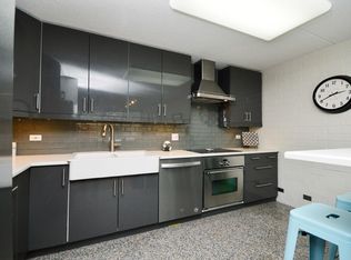 2020 Saint Johns Ave APT 101, Highland Park, IL 60035