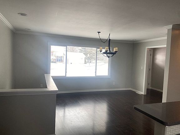4th image of 6058 Lora Ln