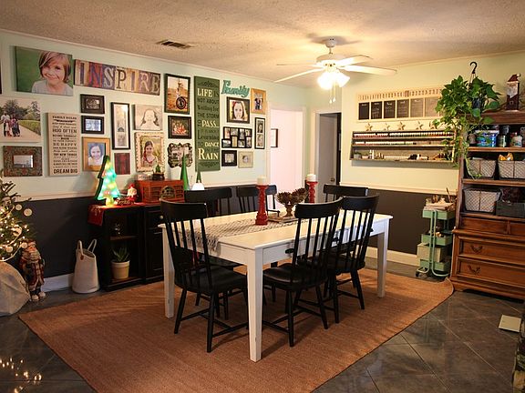 3rd image of 2527 Jacqueline Cir