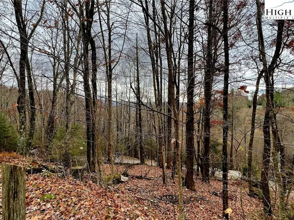 2 Devils Lake Drive, Seven Devils, NC 28604
