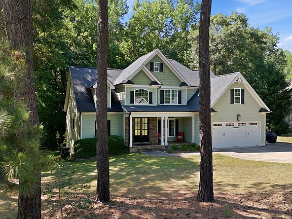 3rd image of 4821 Sweet Chestnut Ln