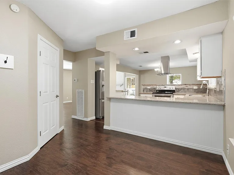 971 N Red Cedar Cir — Photo 11
