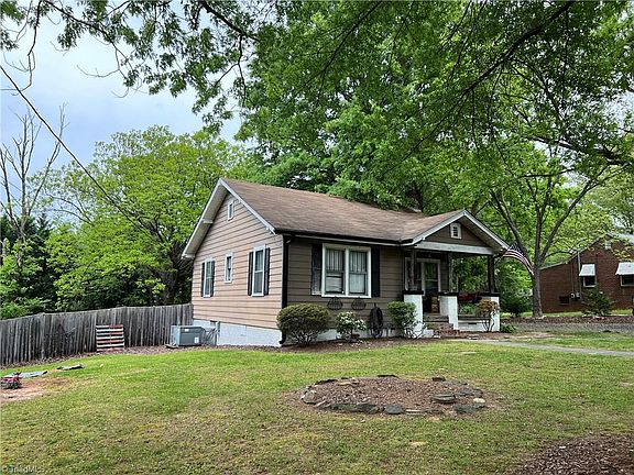 2nd image of 1106 Gaddy St
