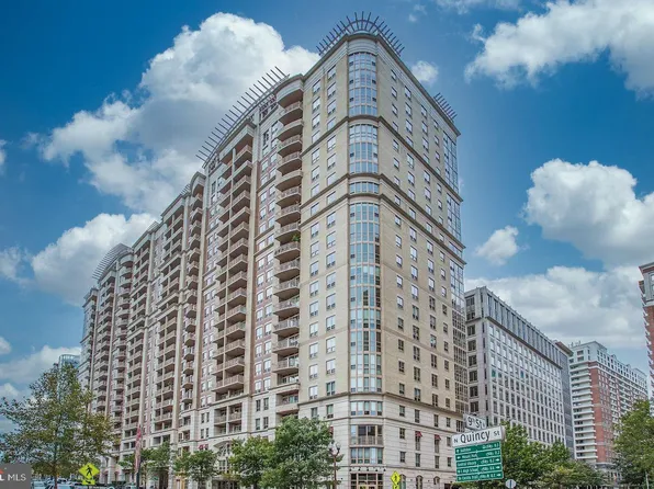 888 N Quincy St Unit 611, Arlington, VA 22203
