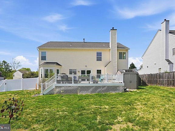 5th image of 15501 Ambergate Dr