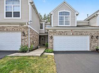 11044 W 72nd St, Indian Head Park, IL 60525