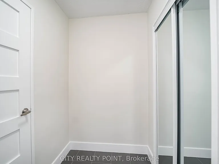 666 Spadina Ave #1007 — Photo 7
