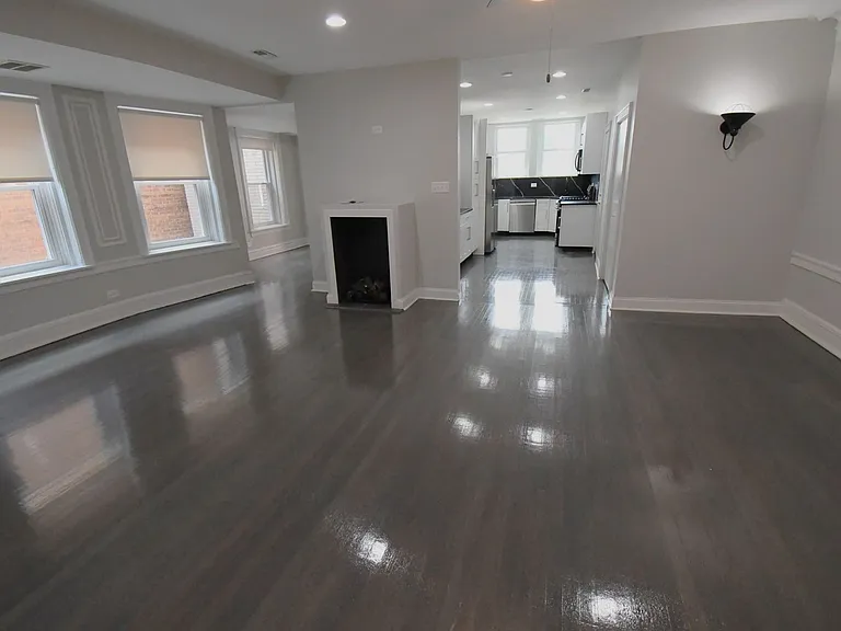 6138 N Kenmore Ave #2 — Photo 4