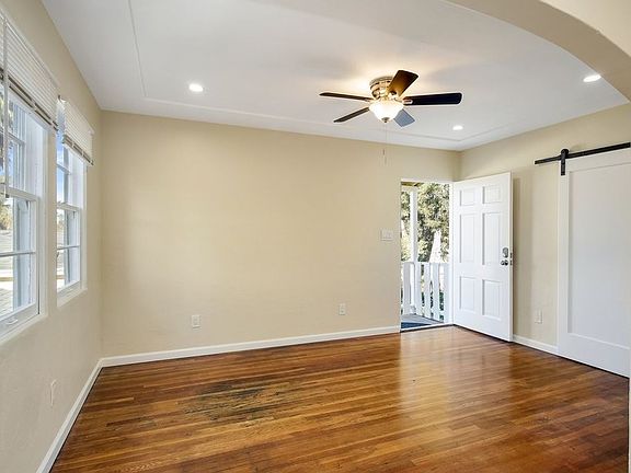 5th image of 4415-4419 Van Dyke Ave #Fe641663d