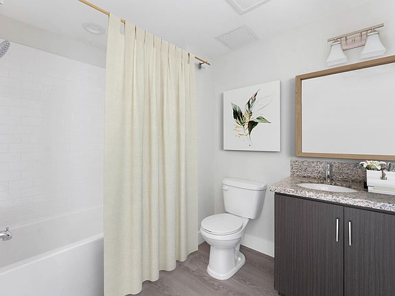 4th image of 1001 W Mission Blvd