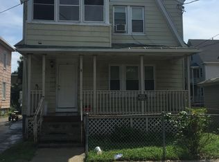 28-30 Wilmot Pl, Bridgeport, CT 06607