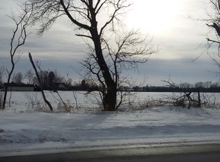 Mayflower Dr #110043902, Greenville, WI 54942